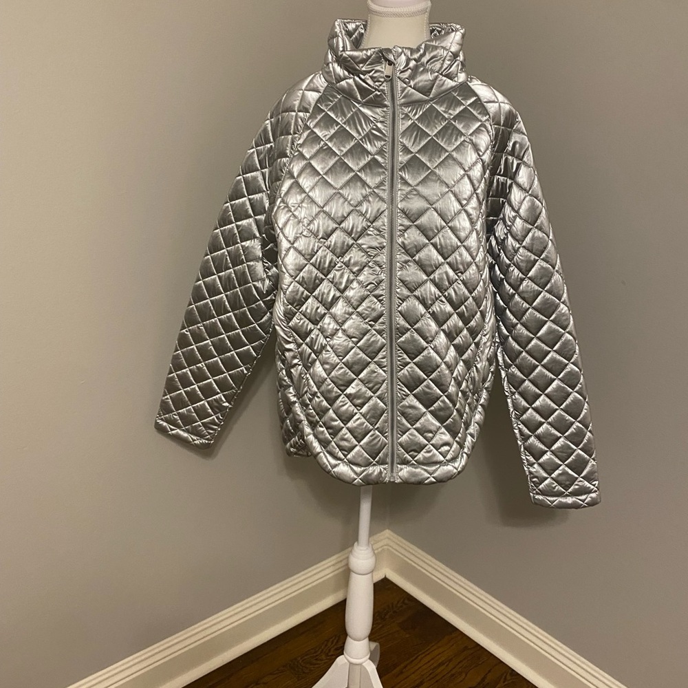 Athleta Women’s  Metallic Silver Puffer Jacket